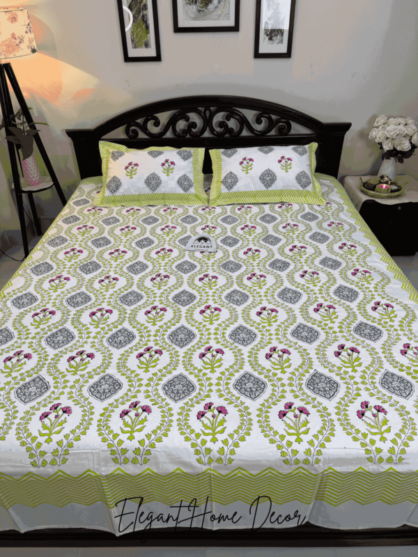 Hand Block bedsheet blue